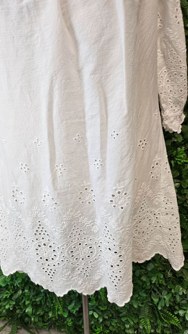Redcurrent White Embroidered Top (12)