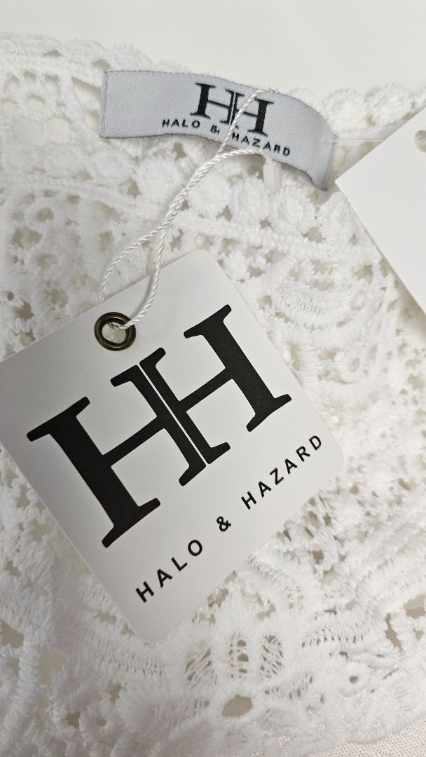 Halo & Hazard White Lace Yoke Top BNWT (14)