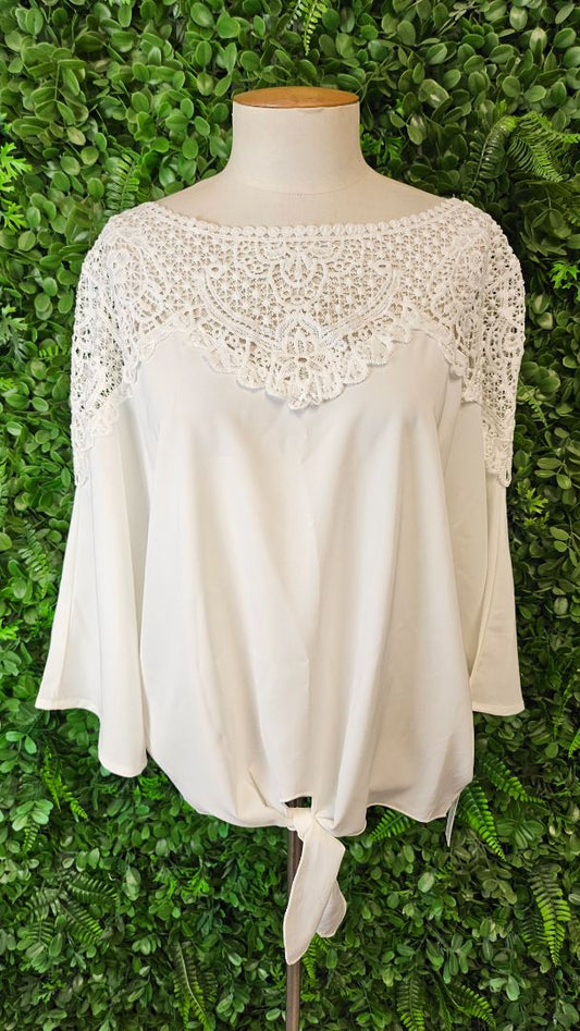 Halo & Hazard White Lace Yoke Top BNWT (14)