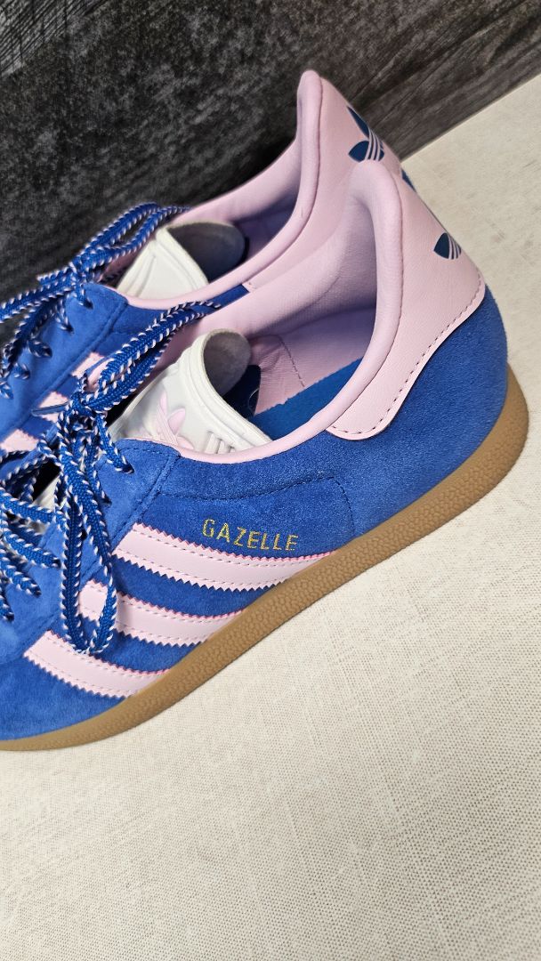 Gazelle Adidas Flats (39)