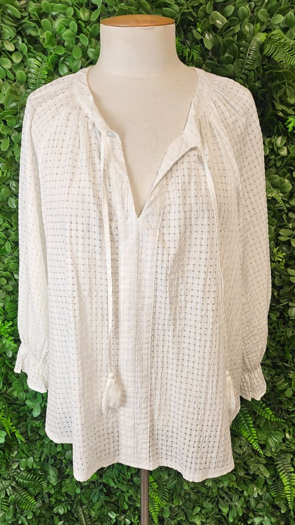 Fria White Textured Blouse (14)
