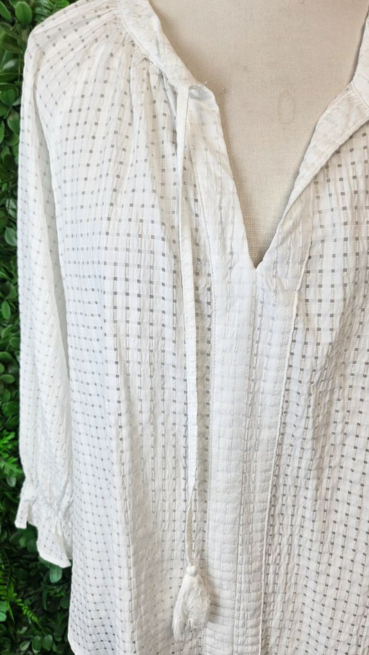 Fria White Textured Blouse (14)