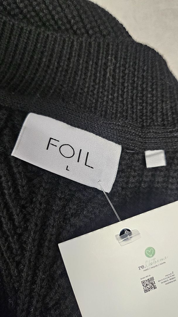 Foil Black Knit Vest (14-16)