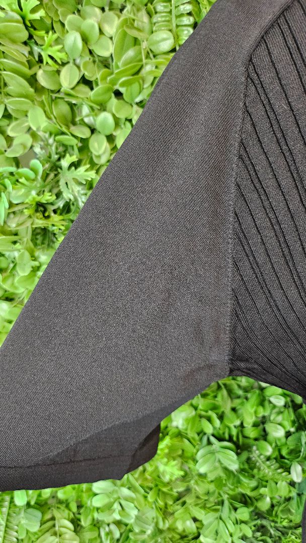 Veronika Maine Black Knit Top (16)