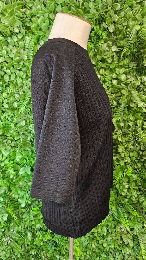 Veronika Maine Black Knit Top (16)