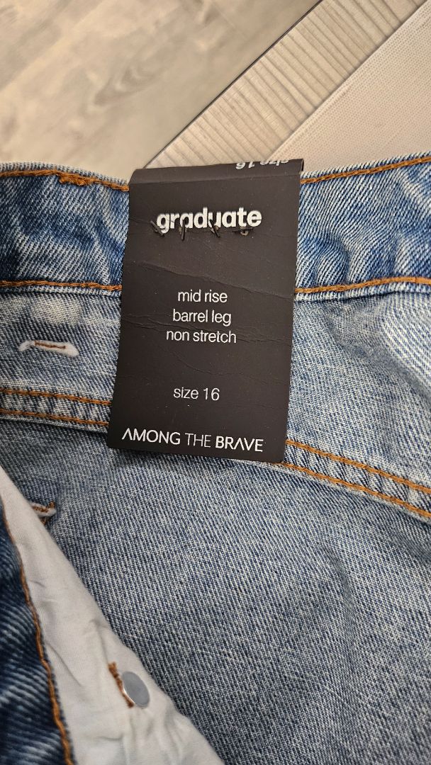 Among The Brave Mid Bue Graduate 90s Barrel Jeans BNWT (16)