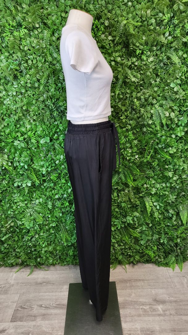Briarwood Black Sateen Wide Leg Pant (10)