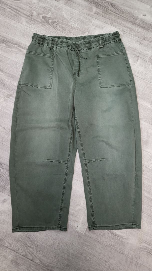 Wakee Khaki Barrel Leg (18)