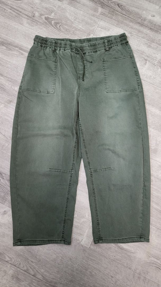 Wakee Khaki Barrel Leg (18)