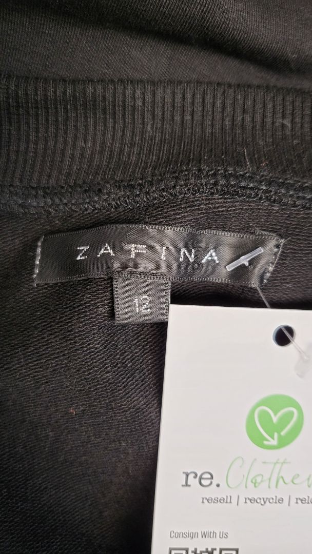 Zafina Black Print Crew (12)