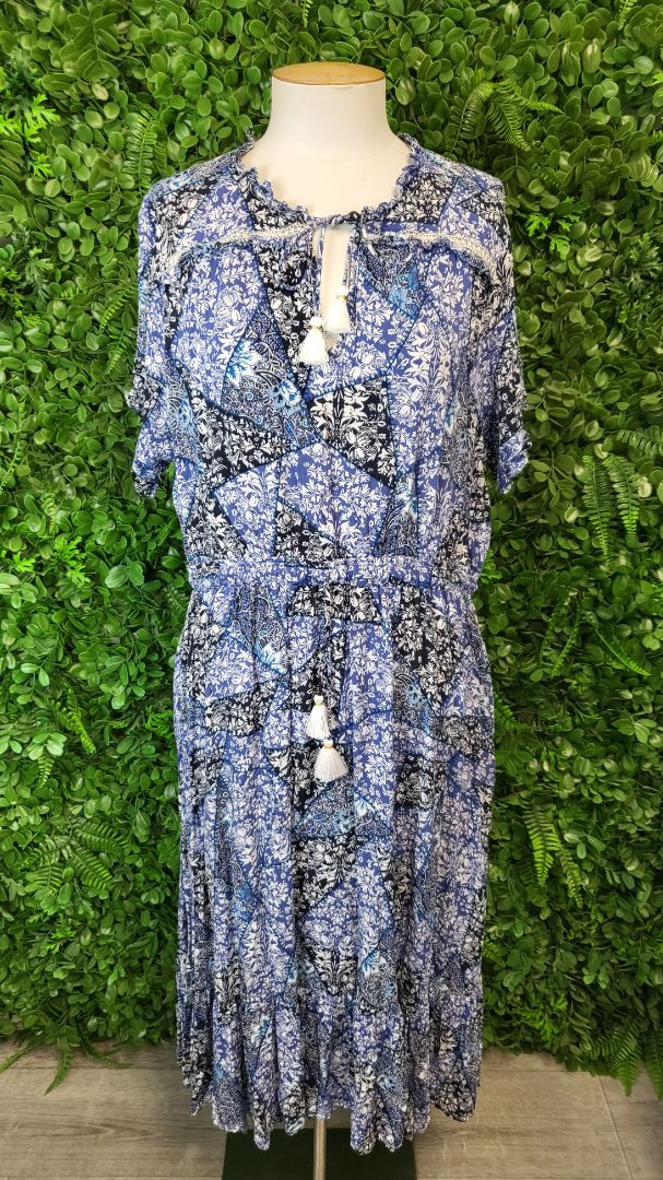 Isle of Mine Print Patch Dress (14)