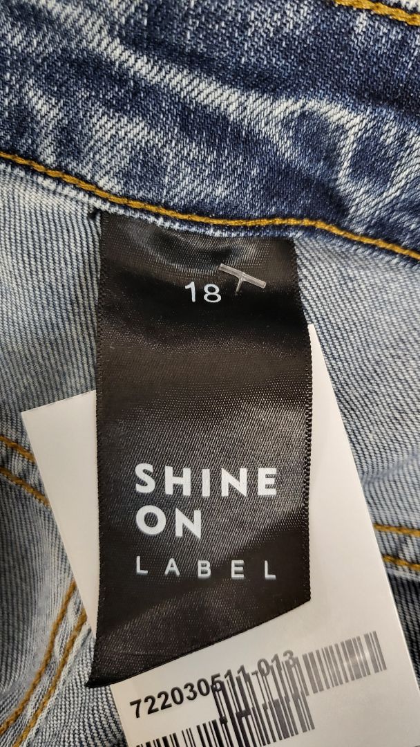Shine On Label Washed Denim Shorts (18)