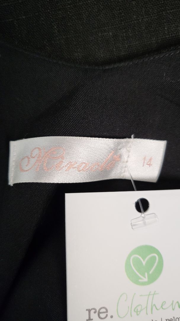 Miracle Black Tank Top (14)