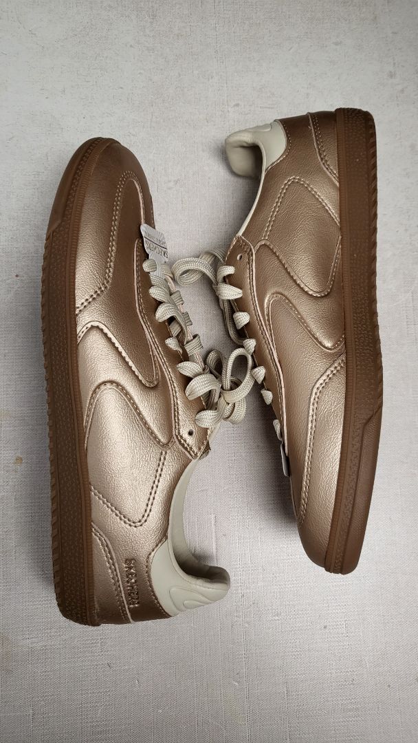 Sketchers Rose Gold Court Classics BNWT (39)