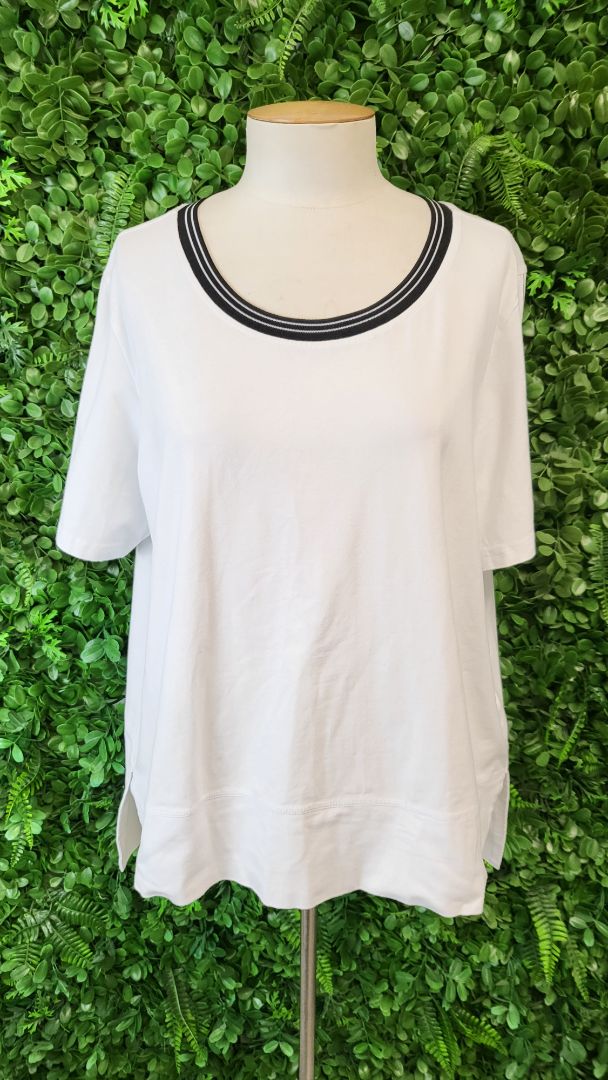 Lania The Label White Boxy Tee (16)
