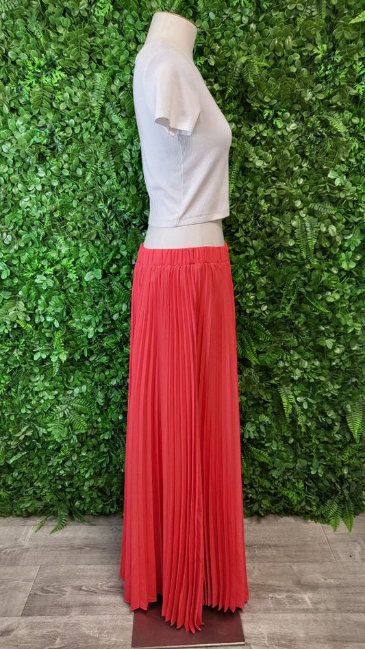 Amaya Red Taylor Maxi Skirt BNWT (16)