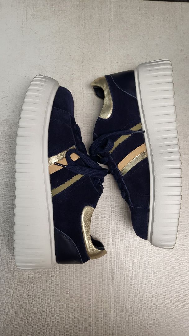 Minx Navy Flux Sneaker (38)