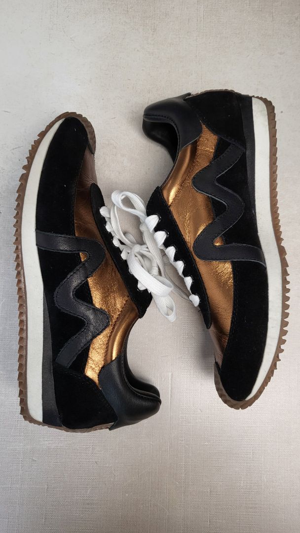 Minx Black/Bronze Marvel Zip (40)
