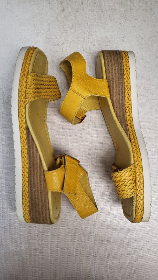 Django & Juliette Yellow Weaved Imari Sandal (41)