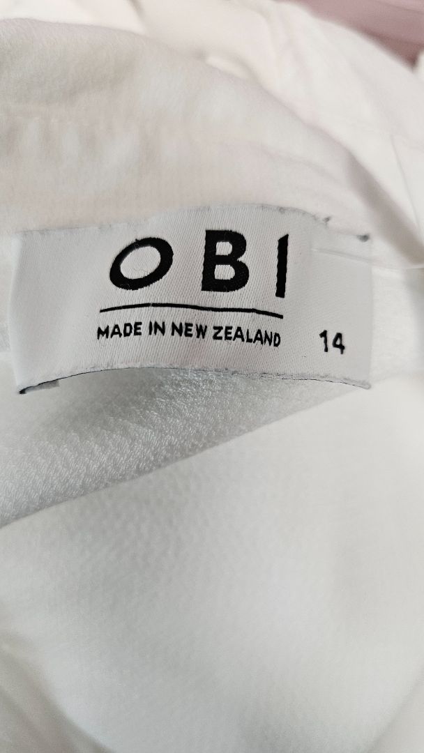 OBI White Daisy Shirt (14)