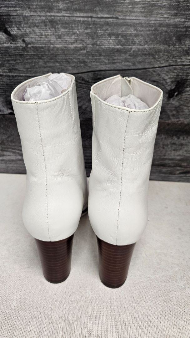 Ernest Wyler White Leather Boots BNWT (40)