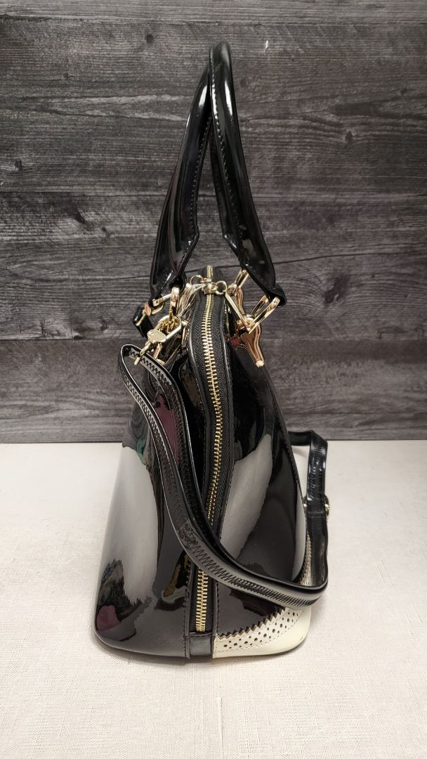 Serenade Black Patent Leather Tote (38x26x15cm)