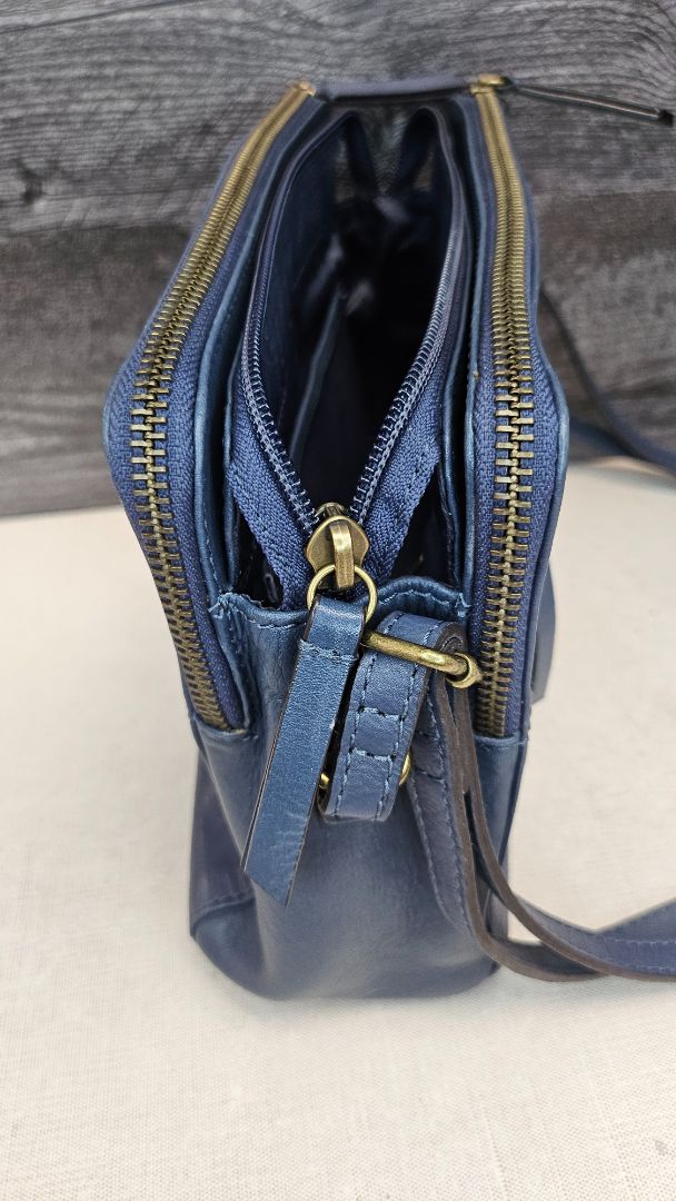 Evity Blue Shoulder Bag 18x25x7cm