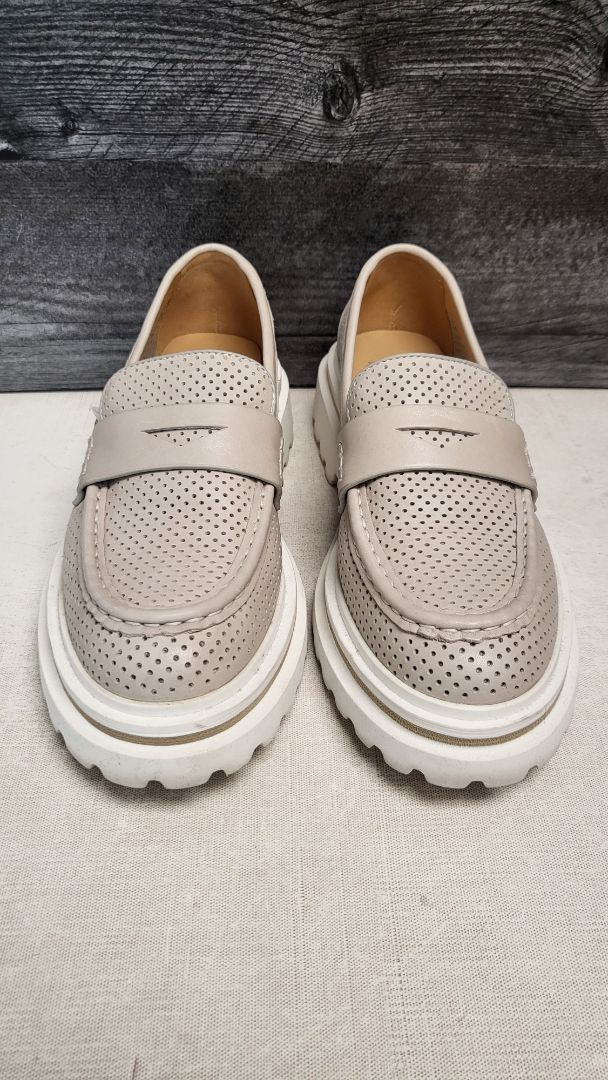 EOS Cream Sumiya Loafer (38)