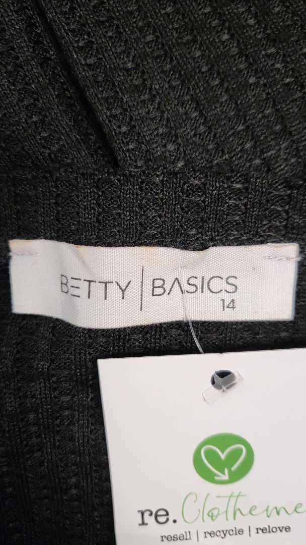 Betty Basics Black Print Top (14)