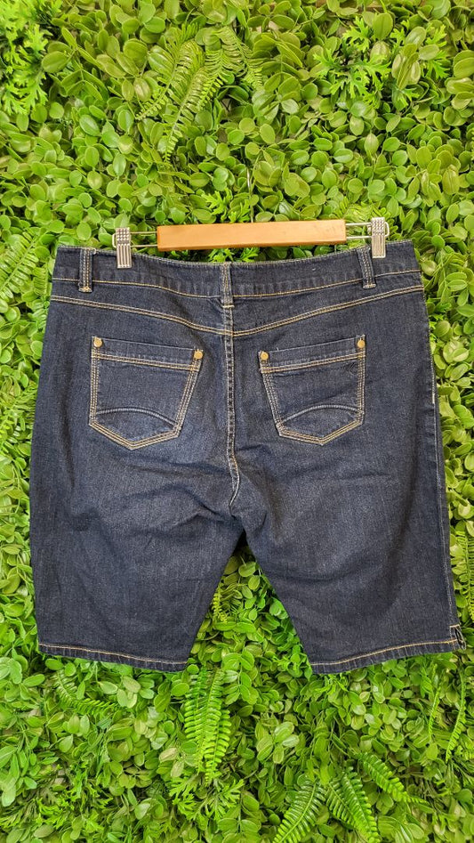 Max Ink Denim Knee Shorts (16)