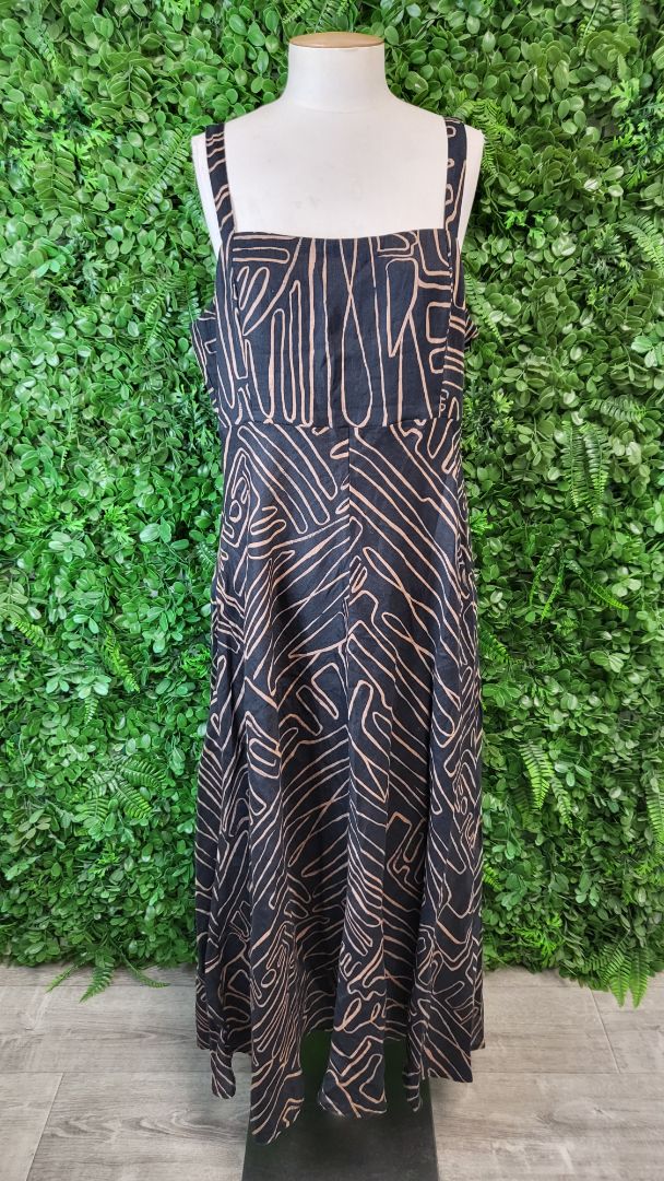 Max Black Linen Sundress (16)