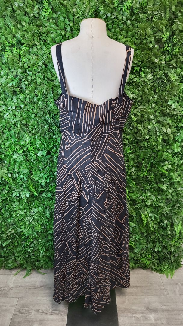 Max Black Linen Sundress (16)