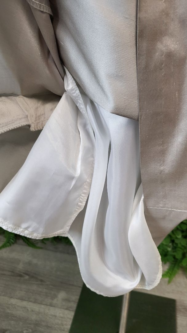 Wayne Cooper Silver Silk Skirt (12)