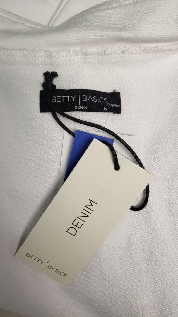Betty Basics White Stacey Jacket BNWT (8)