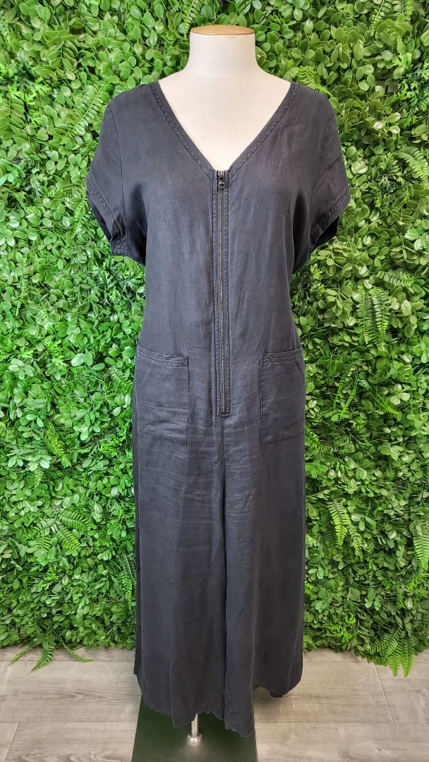 OH3 Black Linen Pantsuit (18)