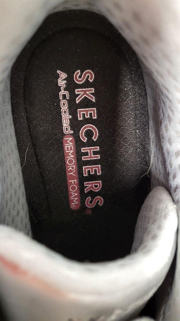 Skechers Silver Metallic Sneakers (38)