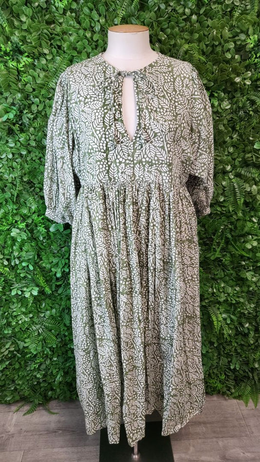 Maya Green Print Vacay Dress (12-14)