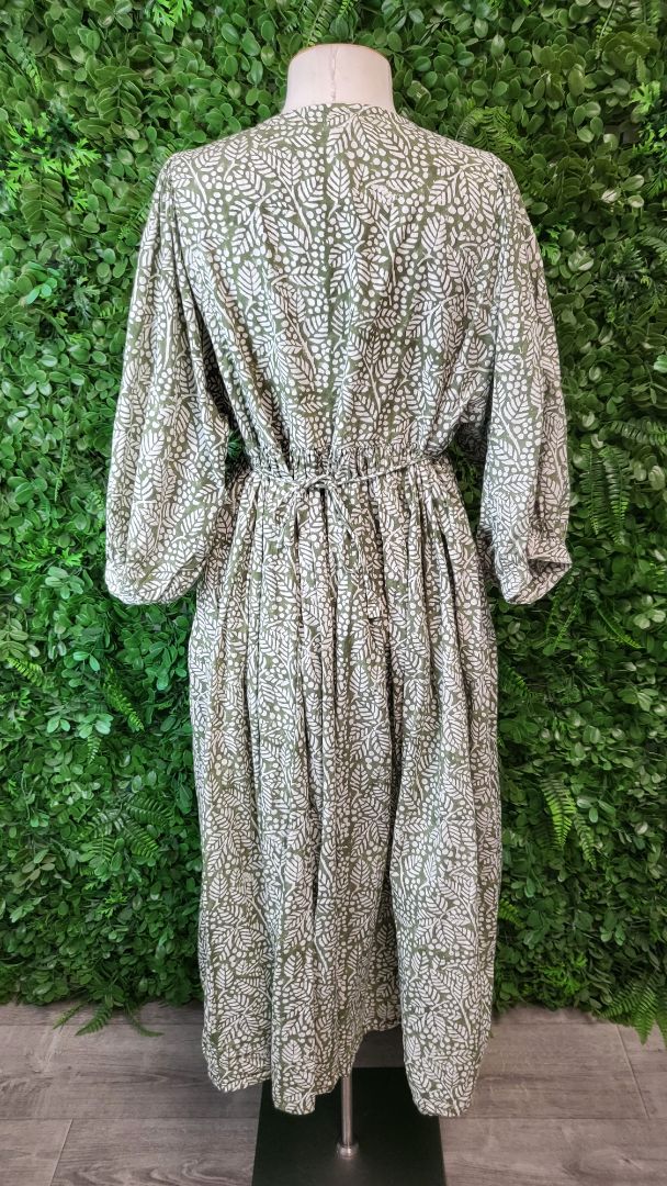 Maya Green Print Vacay Dress (12-14)