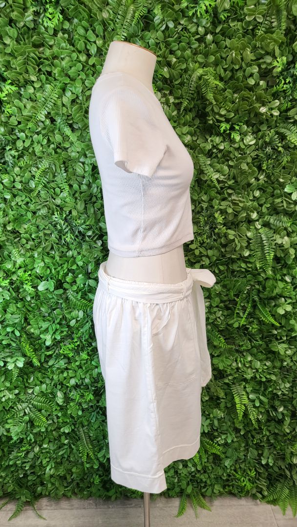 Bali Off-White Belted Shorts (16)