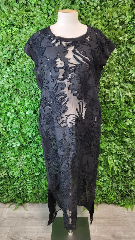 Taylor Black Solace Dress (12-14)