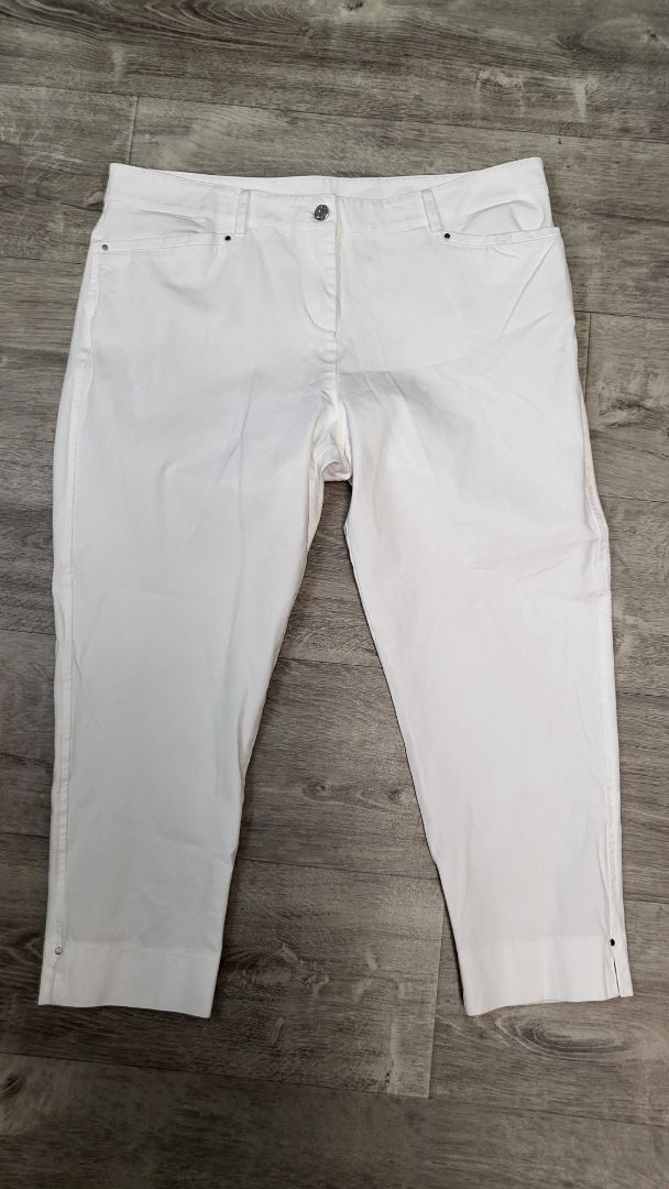Paula Ryan Off White 7/8 Jeans (16)