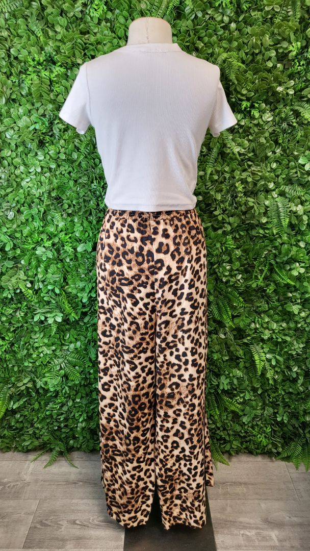 Vine Apparel Animal Wide Leg Pants (20)