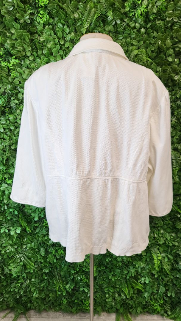 Lane Bryant White 3 Button Jacket (22-24)