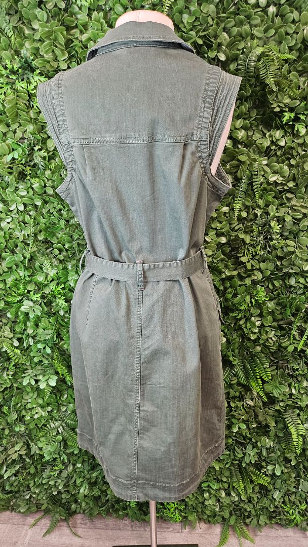 Elm Green Cargo Dress (12)