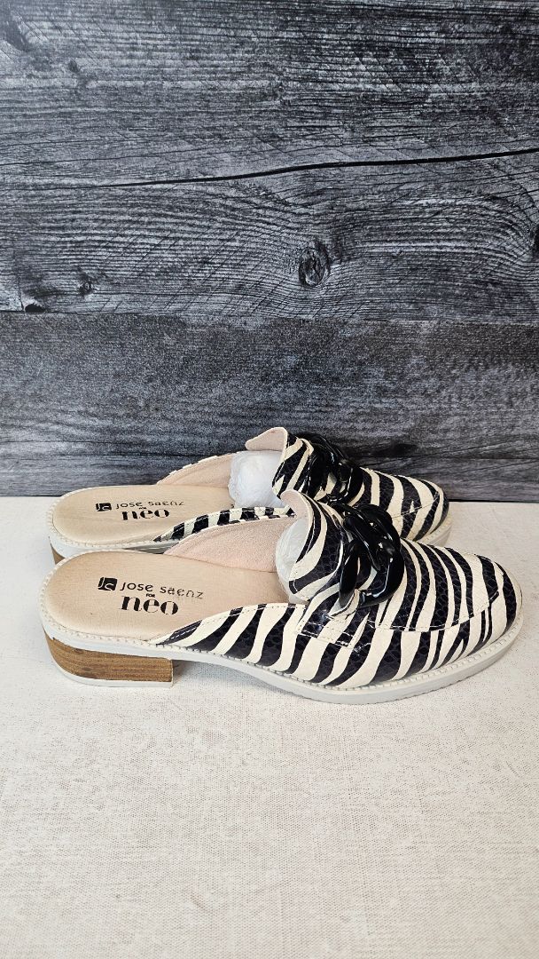 Neo Animal Loafer Slides (36)
