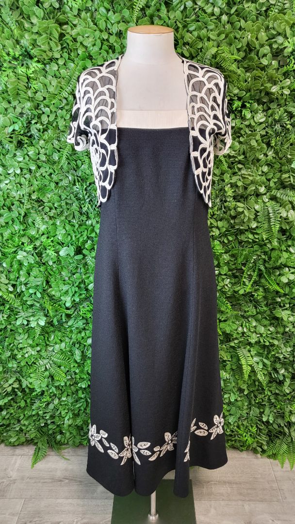 Jacques Vert Black/Cream Embroidered Dress (8-10)