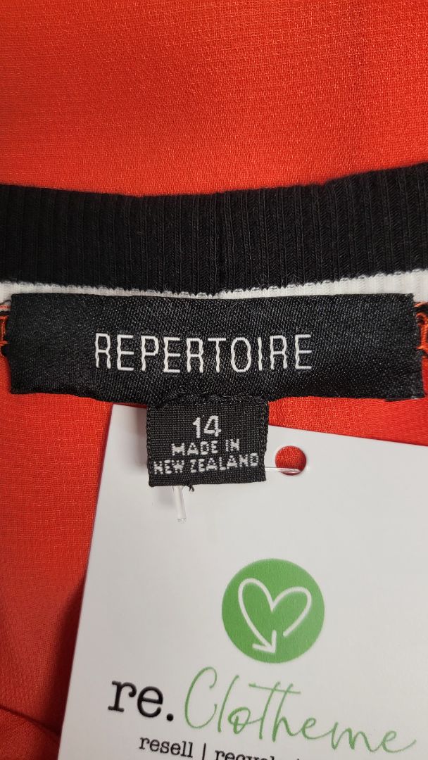 Repertoire Manderin Sydney Top (14)