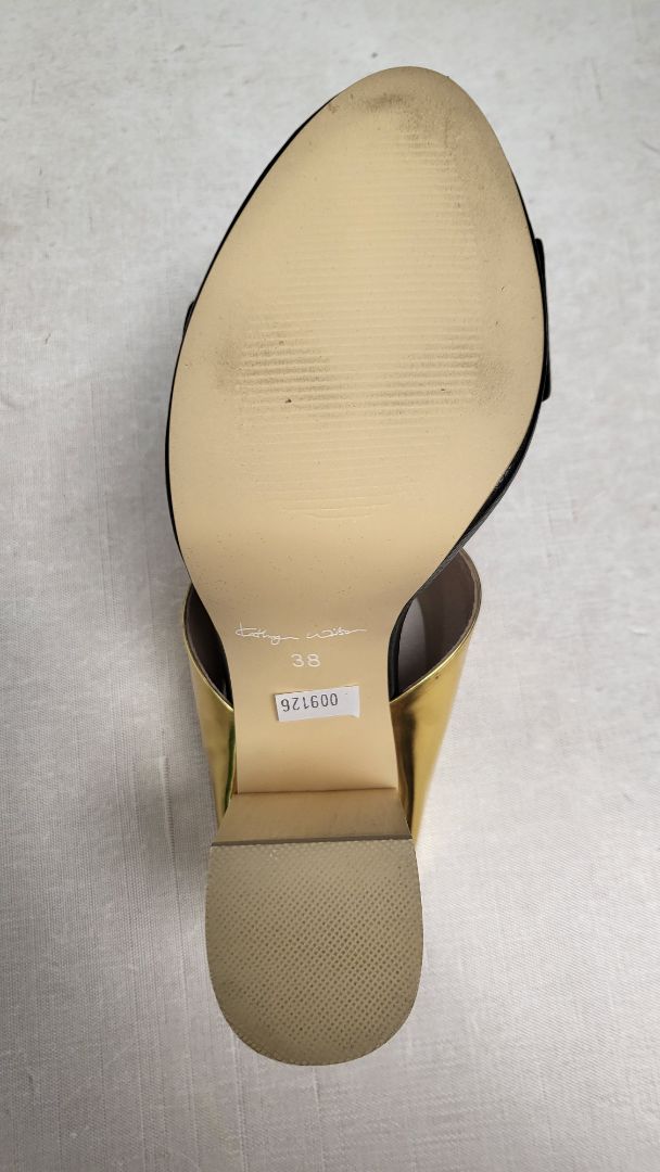 Kathryn Wilson Gold/Black Lisa Heel (38)