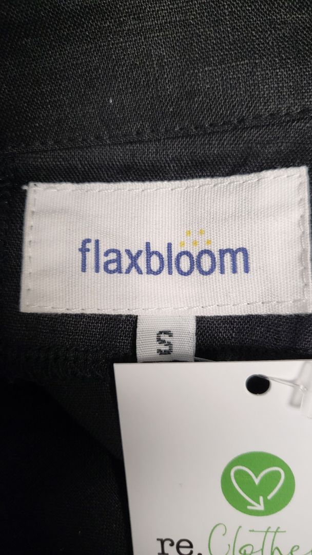 Flaxbloom Black Linen Top (10)