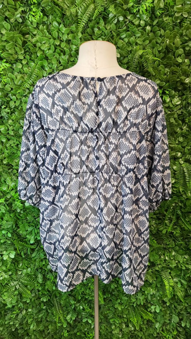 Moochi Snake Print Region Tee (16)